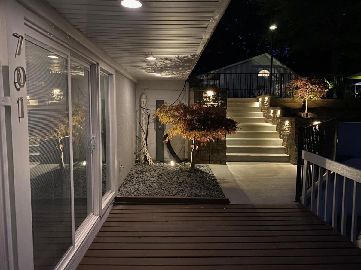 Holiday Hill Resort Saugatuck Exterior photo